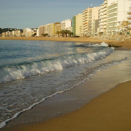 Готель Pensio Costa Brava Сант-Антоні-ді-Калонже Екстер'єр фото