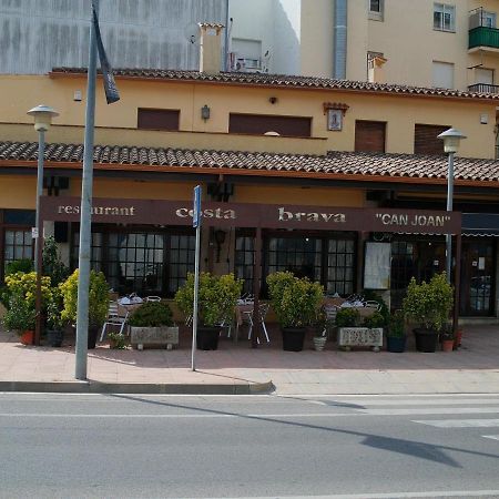 Готель Pensio Costa Brava Сант-Антоні-ді-Калонже Екстер'єр фото